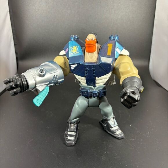 Vintage Disney Mighty Ducks Nitro Fist Grin Action Figure w- Power Penalty Punch - Picture 1 of 3